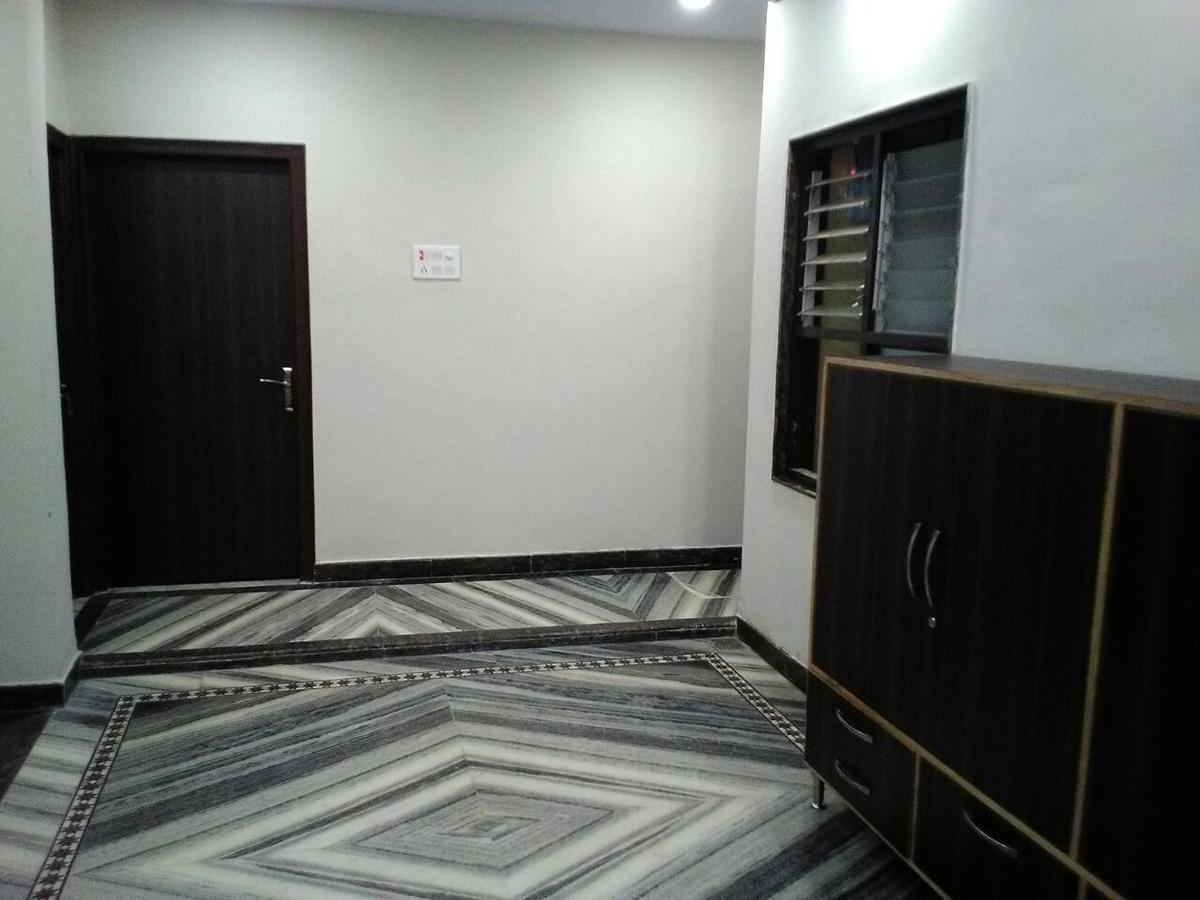 Hotel Gateway Kailash Varanasi Exteriör bild